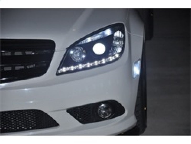 Spyder Mercedes Benz C-Class 08-11 Projector Headlights Halogen - DRL Blk PRO-YD-MBW20408-DRL-BK SPYDER Headlights AXOPROS
