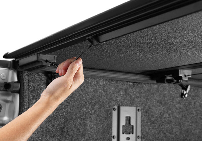 BAK 05-20 Nissan Frontier 5ft Bed BAKFlip MX4 Matte Finish BAK Tonneau Covers - Hard Fold AXOPROS