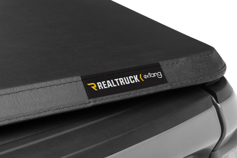 Extang 14-18 Chevy/GMC Silverado/Sierra 1500 (6 1/2ft Bed) Trifecta e-Series Extang Tonneau Covers - Soft Fold AXOPROS