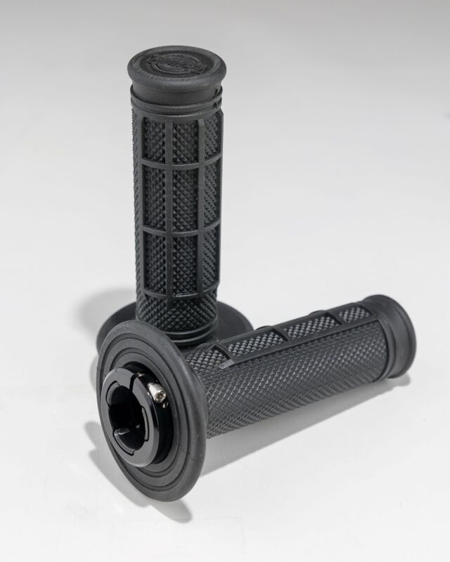 ProTaper Pro Series Clamp On 1/2 Waffle Black/Black ProTaper Grips AXOPROS