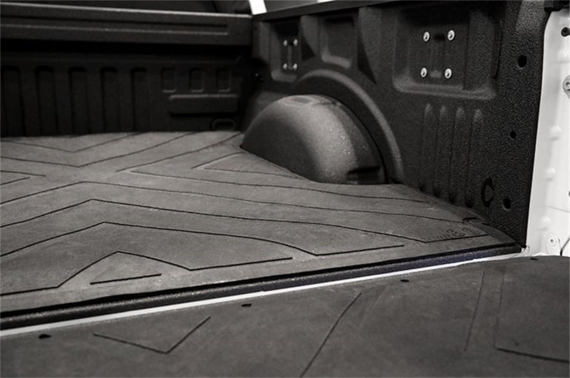 Deezee 19-23 Chevrolet Silverado Heavyweight Bed Mat - Custom Fit 6 1/2Ft Bed (X Pattern) Dee Zee Bed Liners AXOPROS