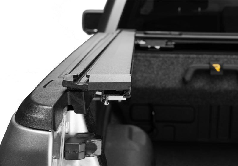 Retrax Retrax 20-26 Chev/GMC Silverado/Sierra 1500 6.5ft Bed (No Side Boxes) RetraxPRO EZ-Off FRC-4000 Retractable Bed Covers aftermarket performance part