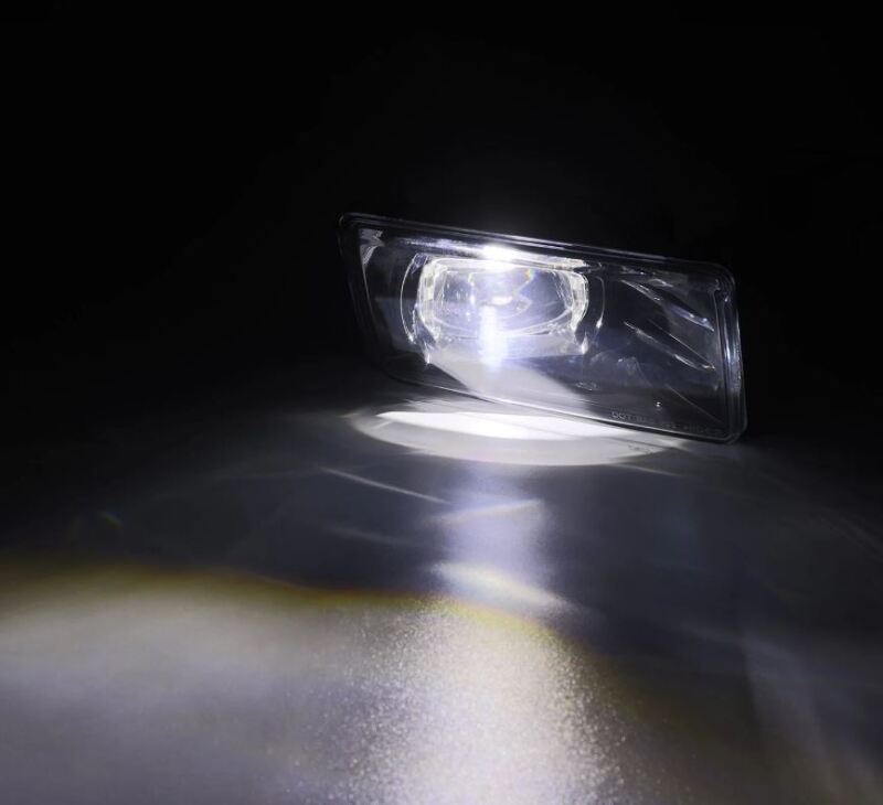 AlphaRex 07-13 Chevrolet Silverado/04-17 Tahoe DoubleTap Dual Color LED Proj Fog Lights - Wt/Ambr AlphaRex Fog Lights AXOPROS