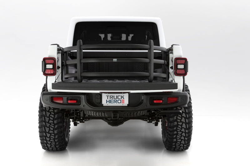 AMP Research 20-22 Jeep Gladiator (Does Not Work w/Tonneau Cvrs) Bedxtender HD Sport - Black AMP Research Bed Bars AXOPROS