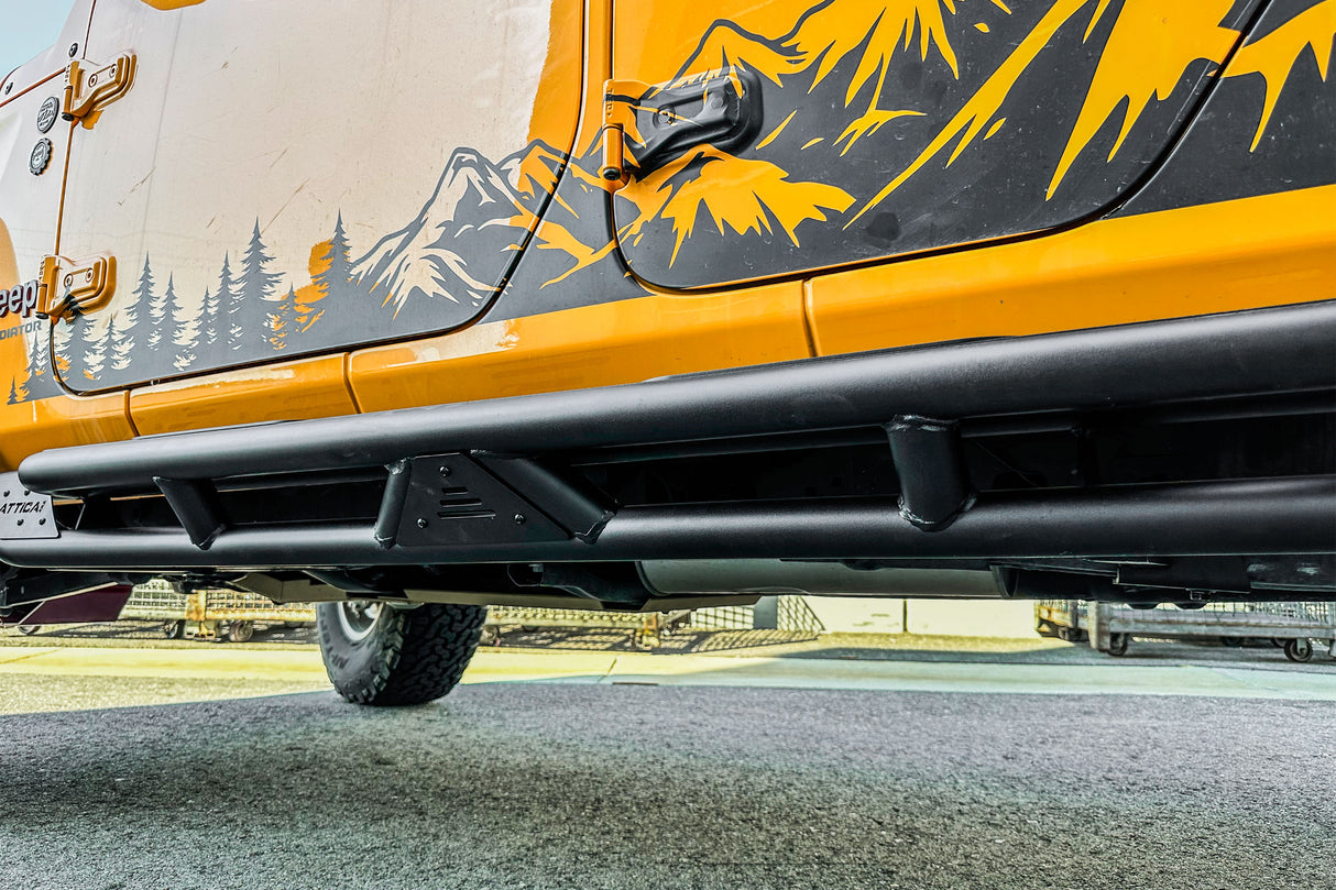 Attica Side Steps Attica 4x4 Step Nerf Bar AXOPROS