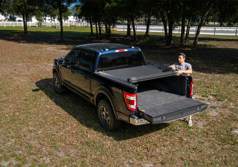 BAK 21-22 Ford F-150 (Incl. 2022 Lightning) Revolver X4s 5.7ft Bed Cover BAK Tonneau Covers - Roll Up AXOPROS