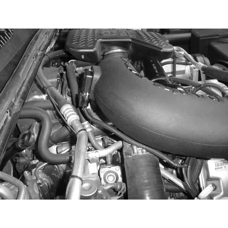 Banks Power 04-05 Chevy 6.6L LLY Ram-Air Intake System Banks Power Short Ram Air Intakes AXOPROS