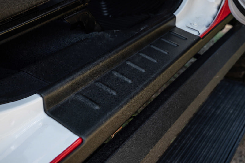 Bushwacker 20-21 Jeep Gladiator Trail Armor Rocker Panel Bushwacker Body Armor & Rock Rails AXOPROS