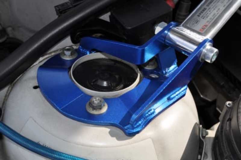 Cusco Strut Tower Brace Front OS-Type E46 BMW Cusco Strut Bars AXOPROS