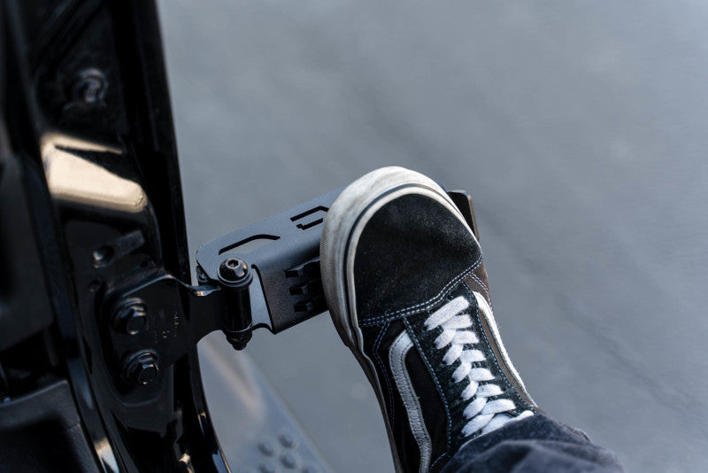 DV8 Offroad 07-23 Jeep Gladiator/Wrangler JT/JK/JL Foot Pegs DV8 Offroad Exterior Trim  AXOPROS