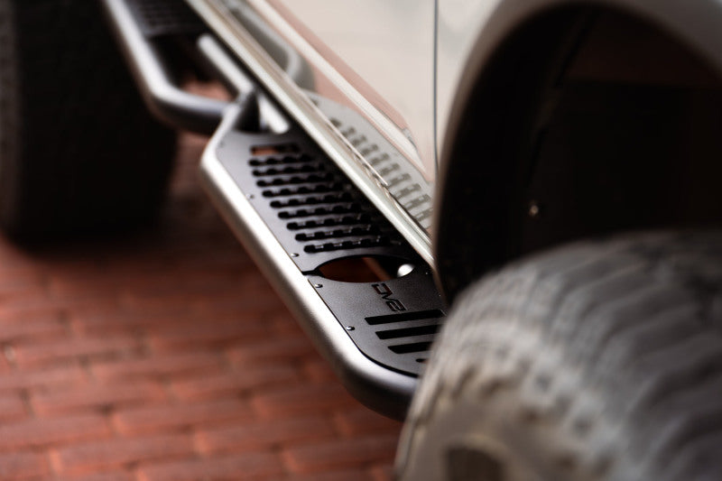DV8 Offroad 21-22 Ford Bronco OE Plus Series Side Steps DV8 Offroad Side Steps AXOPROS