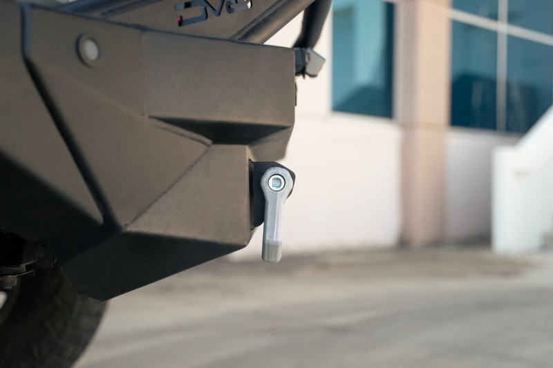 DV8 Offroad Elite Series D-Ring Shackles - Pair (Gray) DV8 Offroad Bumper Accessories AXOPROS