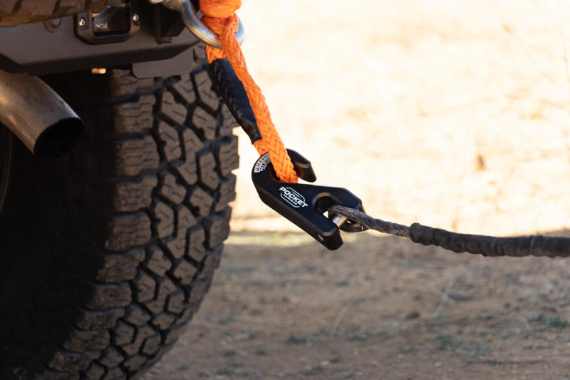 DV8 Offroad Pocket Fairlead For Synthetic Rope Winches DV8 Offroad Winch Kit  AXOPROS