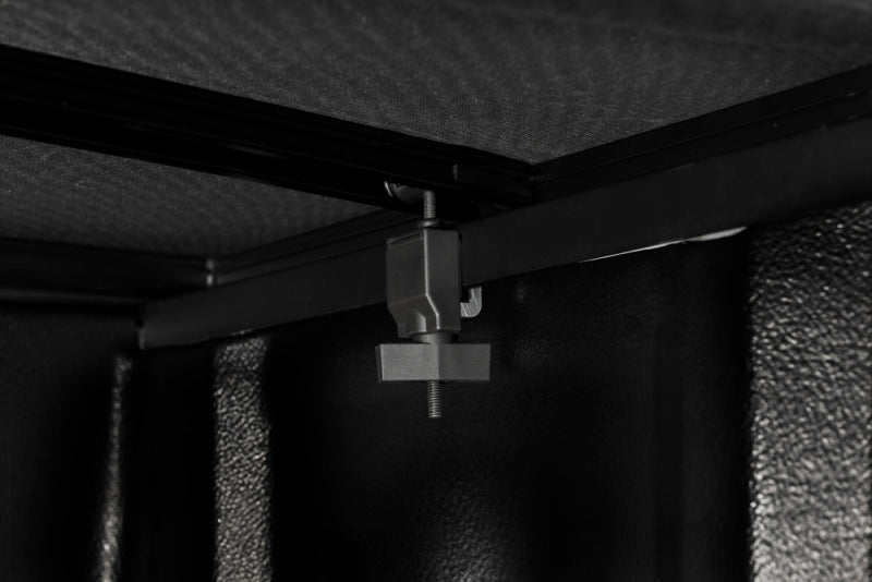 Extang 17-23 Ford F-250/F-350 Super Duty Short Bed (6ft 10in) Trifecta Toolbox 2.0 Extang Tonneau Covers - Soft Fold AXOPROS