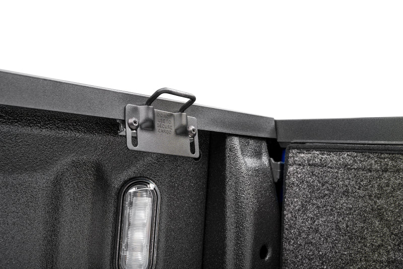 Extang 21-23 Ford F-150 (5ft. 7in. Bed) Solid Fold ALX Extang Bed Covers - Folding  AXOPROS