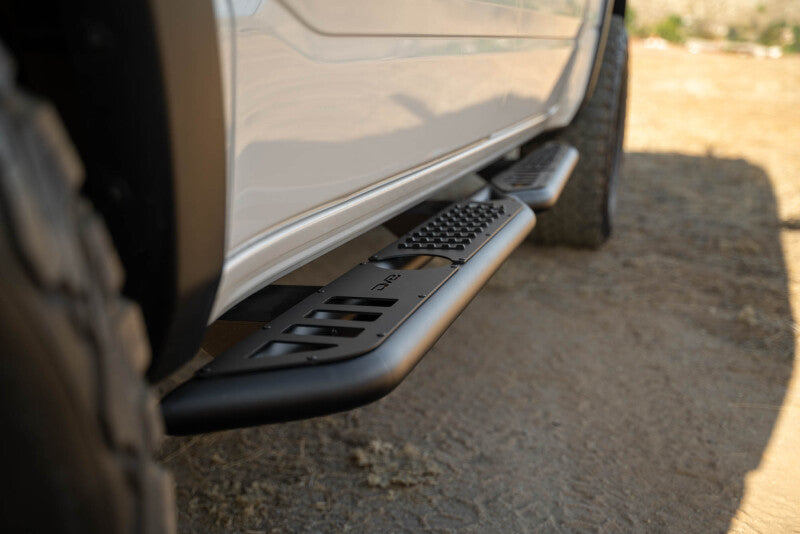 DV8 Offroad DV8 Offroad 19-25 RAM 1500 Crew Cab OE Plus Side Steps - Black Steel Side Steps aftermarket performance part