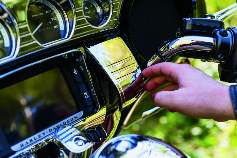 Kuryakyn Deluxe Tri-Line Stereo Trim Kit 14-Up Touring Models Chrome Kuryakyn Exterior Trim AXOPROS