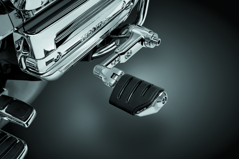 Kuryakyn Ergo III Adjustable Mount With Trident Dually ISO Pegs Chrome Kuryakyn Footpegs AXOPROS