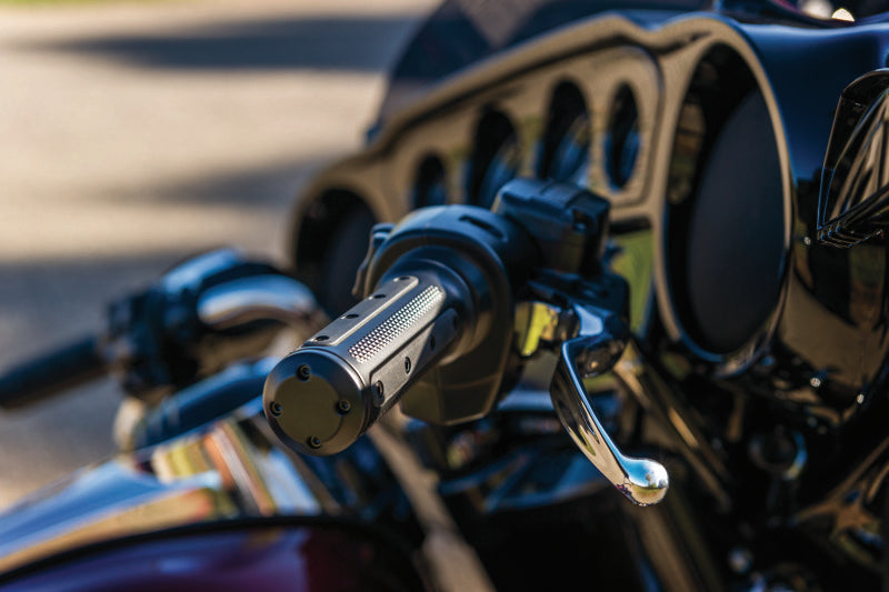 Kuryakyn Heavy Industry Grips Throttle-By-Wire Black Kuryakyn Grips AXOPROS