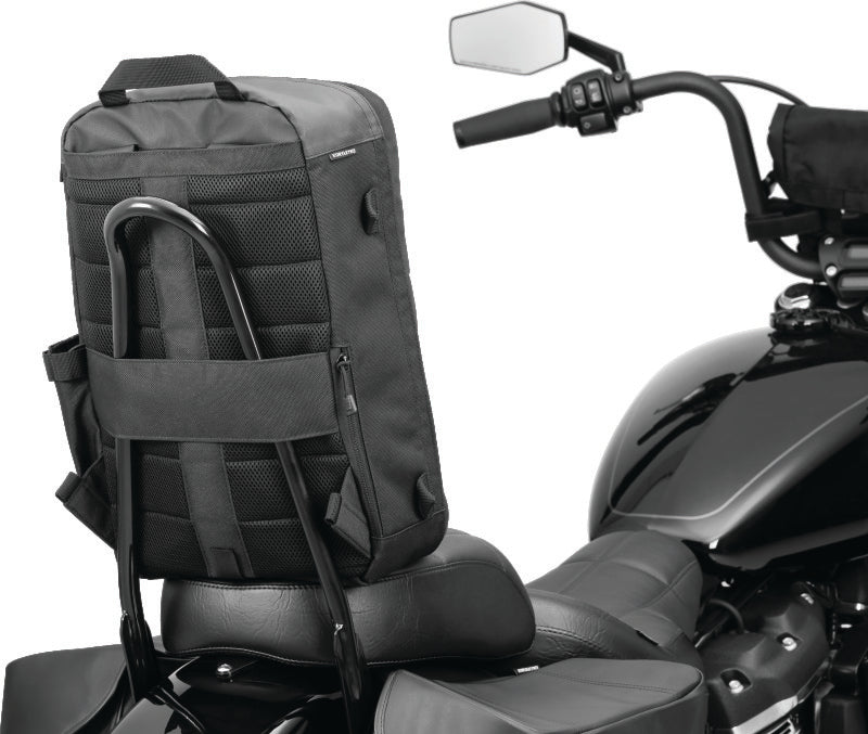 Kuryakyn Momentum Runaway Backpack Kuryakyn Bags - Saddlebags AXOPROS