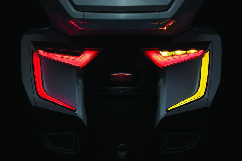 Kuryakyn Omni L.E.D. Rear Bag Accents 18-20 GL1800 Kuryakyn Light Bars & Cubes AXOPROS