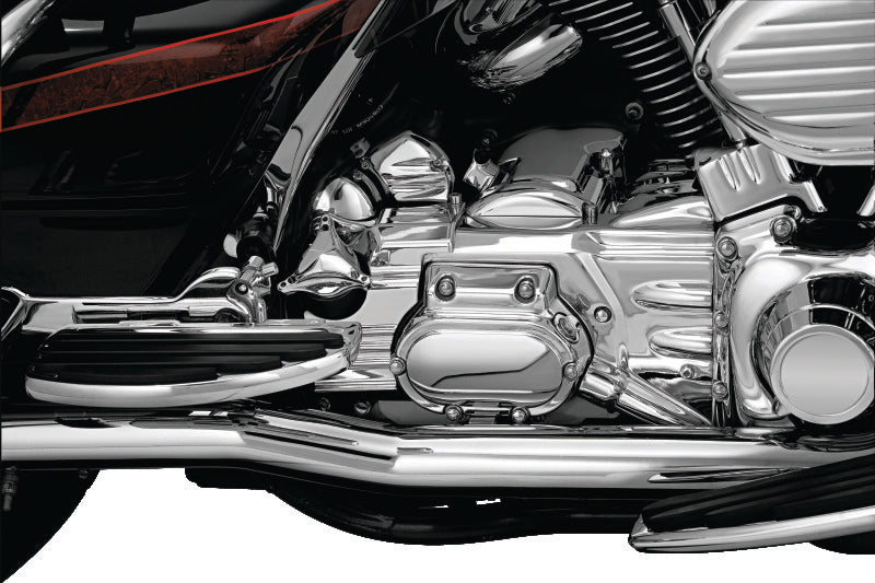Kuryakyn Rear Cylinder Base Cover For 02-06 Touring Models Chrome Kuryakyn Engine Covers AXOPROS