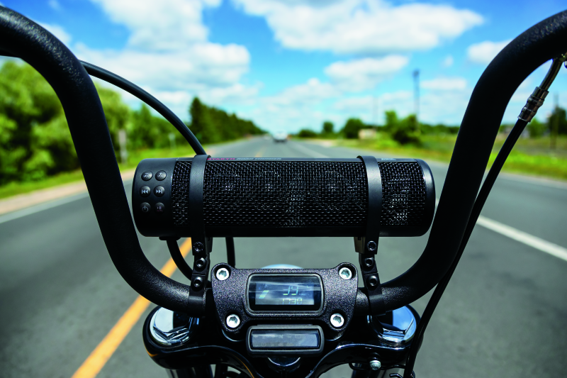 Kuryakyn Road Thunder Plus Sound Bar Satin Black Kuryakyn Audio AXOPROS