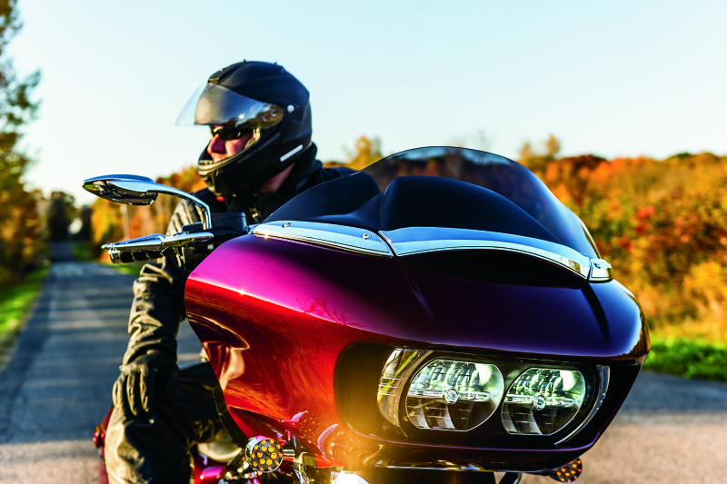 Kuryakyn Windshield Side Trims Chrome Kuryakyn Exterior Trim AXOPROS