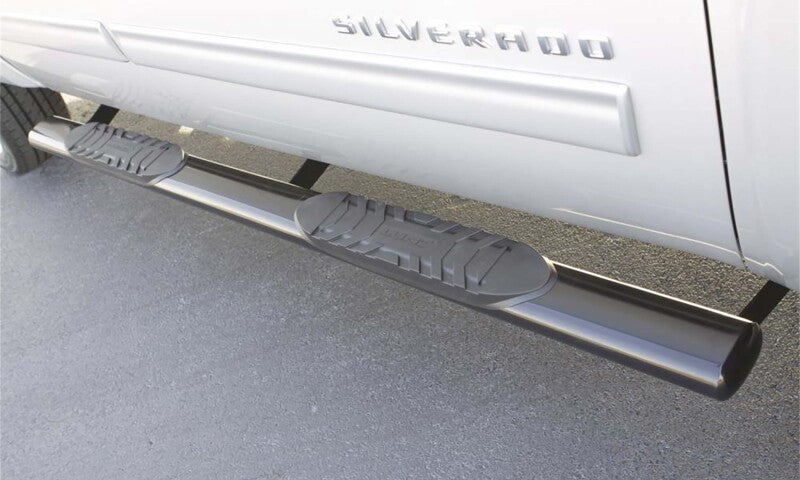 Lund 07-17 Chevy Silverado 1500 Crew Cab 5in. Oval Straight SS Nerf Bars - Polished LUND Nerf Bars AXOPROS