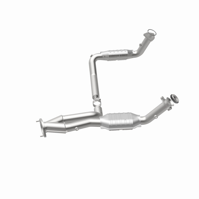 MagnaFlow Conv DF 02-06 Cadillac Escalade / 02-06 Chevy Avalanche 5.3L Dual Conv Y-Pipe Assembly 2WD Magnaflow Catalytic Converter Direct Fit  AXOPROS
