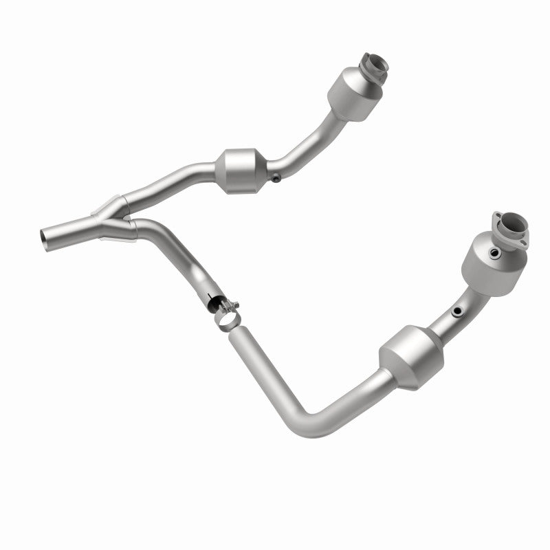 MagnaFlow Conv DF 07-09 Jeep Wrangler/Wrangler Unltd 3.8L (49 State) Magnaflow Catalytic Converter Direct Fit  AXOPROS