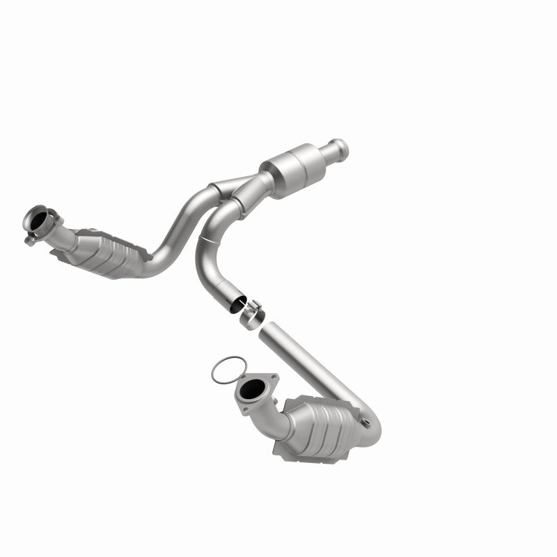 MagnaFlow Conv DF 09-13 Chevy Avalanche 5.3L Magnaflow Catalytic Converter Direct Fit  AXOPROS