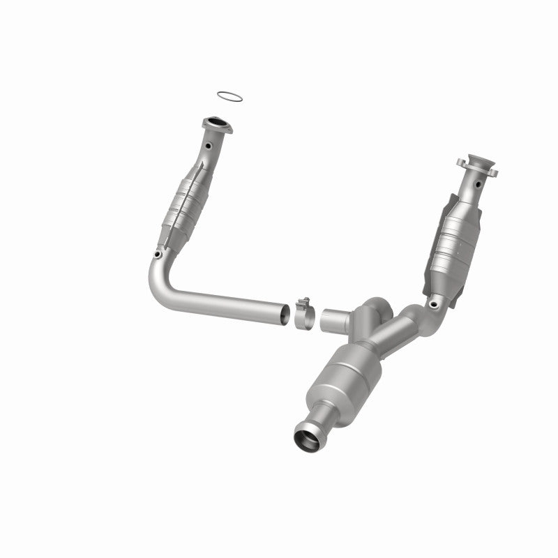 MagnaFlow Conv DF 09-13 Chevy Avalanche 5.3L Magnaflow Catalytic Converter Direct Fit  AXOPROS