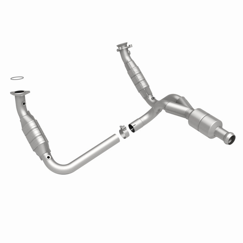 MagnaFlow Conv DF 09-13 Chevy Avalanche 5.3L Magnaflow Catalytic Converter Direct Fit  AXOPROS