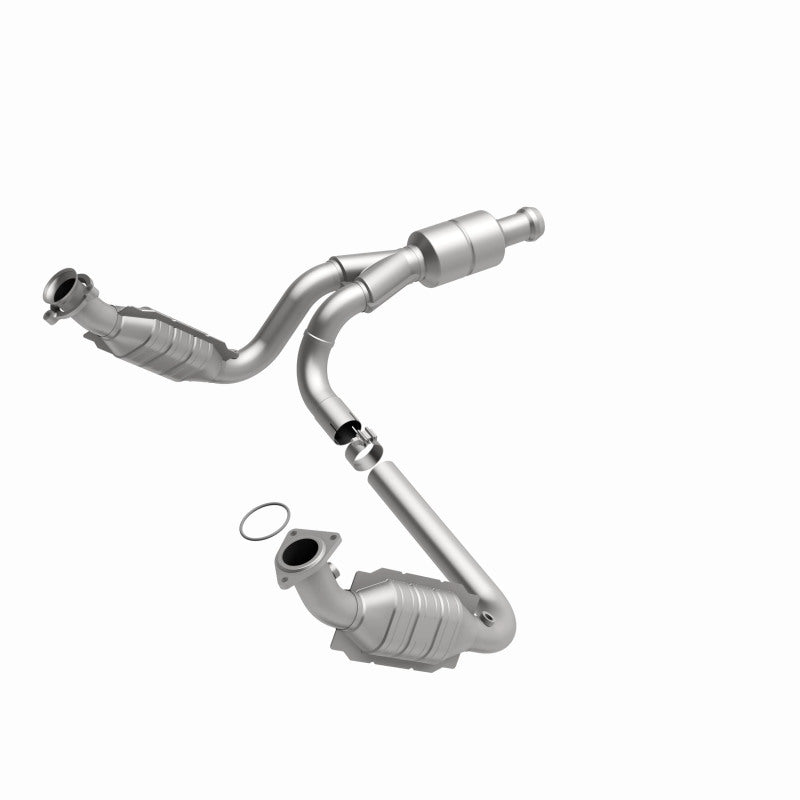 MagnaFlow Conv DF 09-13 Chevy Avalanche 5.3L Magnaflow Catalytic Converter Direct Fit  AXOPROS