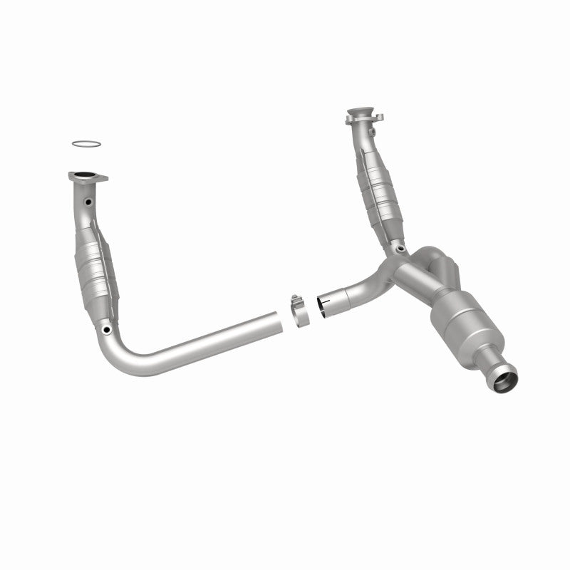 MagnaFlow Conv DF 09-13 Chevy Avalanche 5.3L Magnaflow Catalytic Converter Direct Fit  AXOPROS