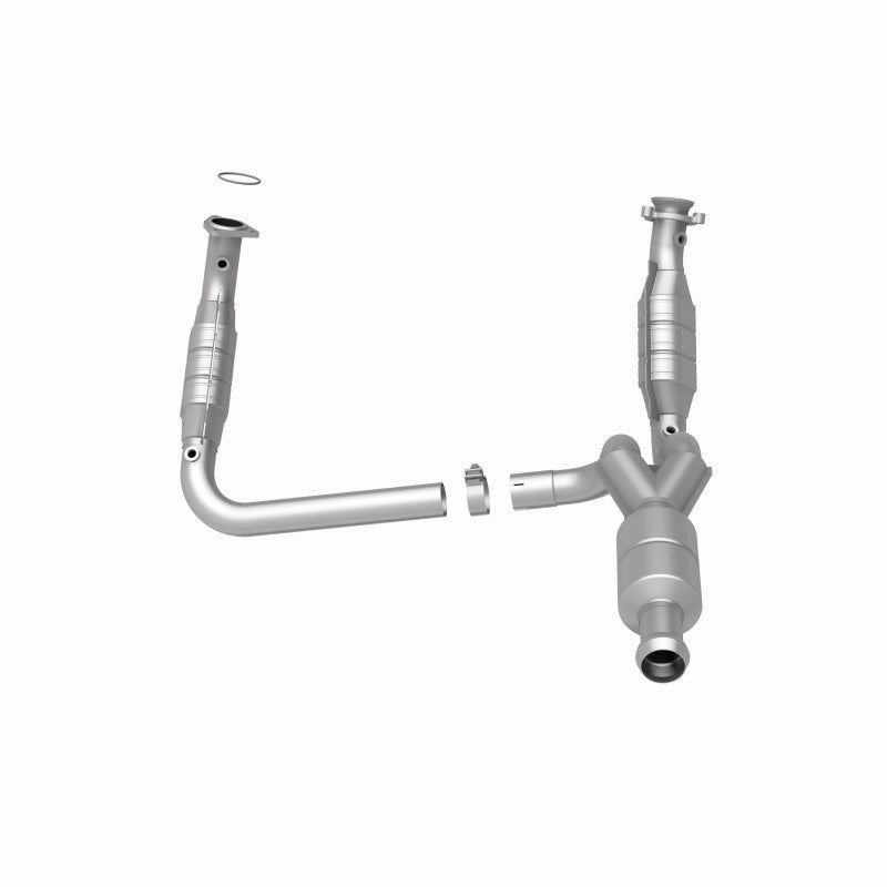 MagnaFlow Conv DF 09-13 Chevy Avalanche 5.3L Magnaflow Catalytic Converter Direct Fit  AXOPROS