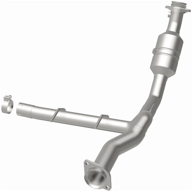 Magnaflow Conv DF 2011-2014 F-150 5.0L Underbody Magnaflow Catalytic Converter Direct Fit  AXOPROS