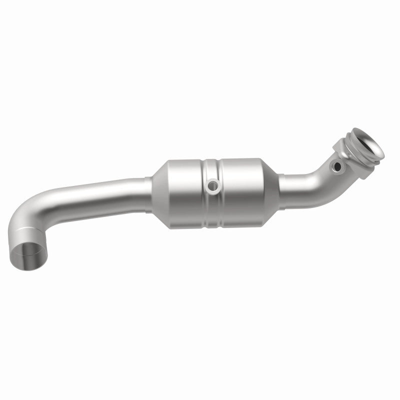 Magnaflow Conv DF 2011-2014 F-150 5.0L Underbody Magnaflow Catalytic Converter Direct Fit  AXOPROS