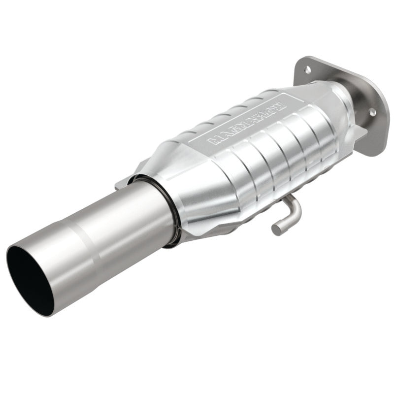 MagnaFlow Conv DF GM 86 90 Magnaflow Catalytic Converter Direct Fit  AXOPROS