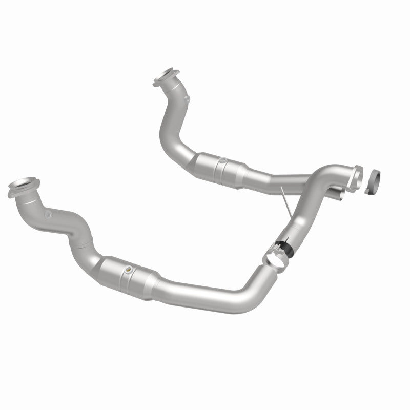 MagnaFlow Conv Direct Fit 11-14 Ford F-250 Super Duty / 350 Super Duty V8 6.2L Magnaflow Catalytic Converter Direct Fit  AXOPROS
