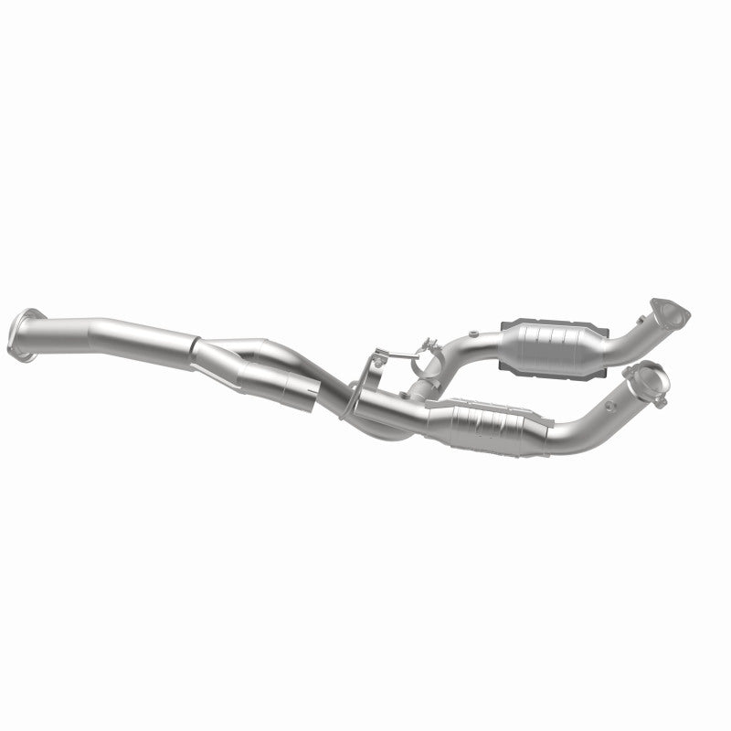 MagnaFlow Conv Direct Fit 11-16 Chevrolet Silverado 2500HD/3500HD / GMC Sierra 2500HD/3500HD Magnaflow Catalytic Converter Direct Fit  AXOPROS