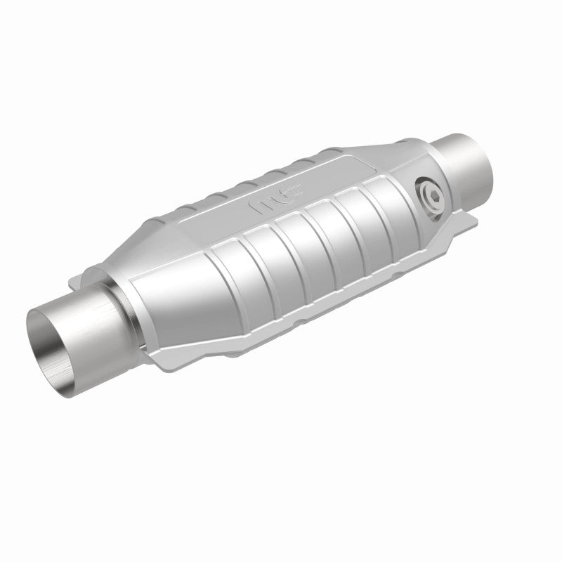 MagnaFlow Conv Univ 2.5 Single O2 Boss Magnaflow Catalytic Converter Universal AXOPROS