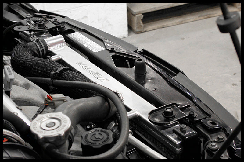 Mishimoto 01-05 Dodge Neon SRT-4 Manual Aluminum Radiator Mishimoto Radiators  AXOPROS
