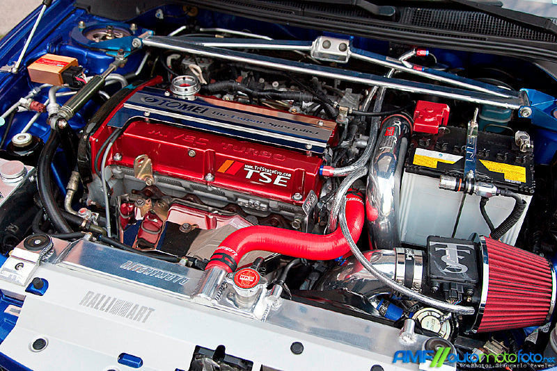 Mishimoto 03-07 Mitsubishi Lancer Evo Manual Aluminum Radiator Mishimoto Radiators  AXOPROS