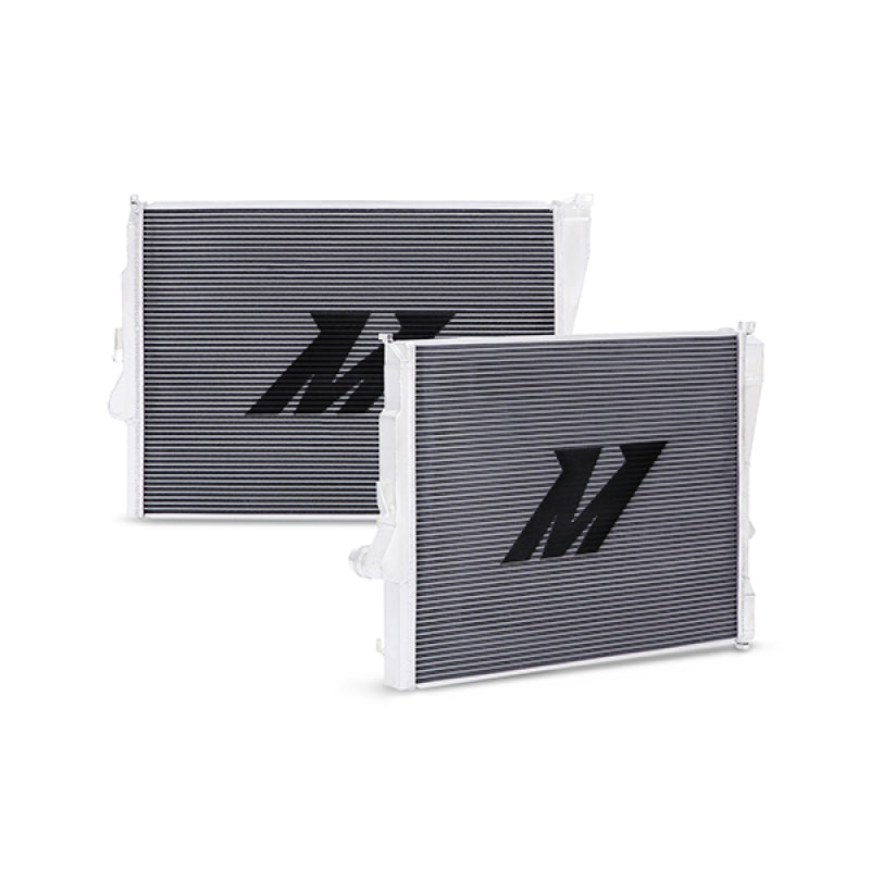 Mishimoto 99-06 BMW 323i/323i/328i/330i Performance Aluminum Radiator Mishimoto Radiators  AXOPROS