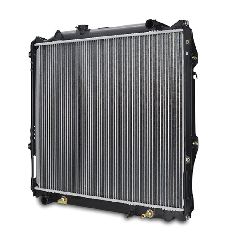 Mishimoto Toyota 4 Runner Replacement Radiator 1996-2002 Mishimoto Radiators  AXOPROS