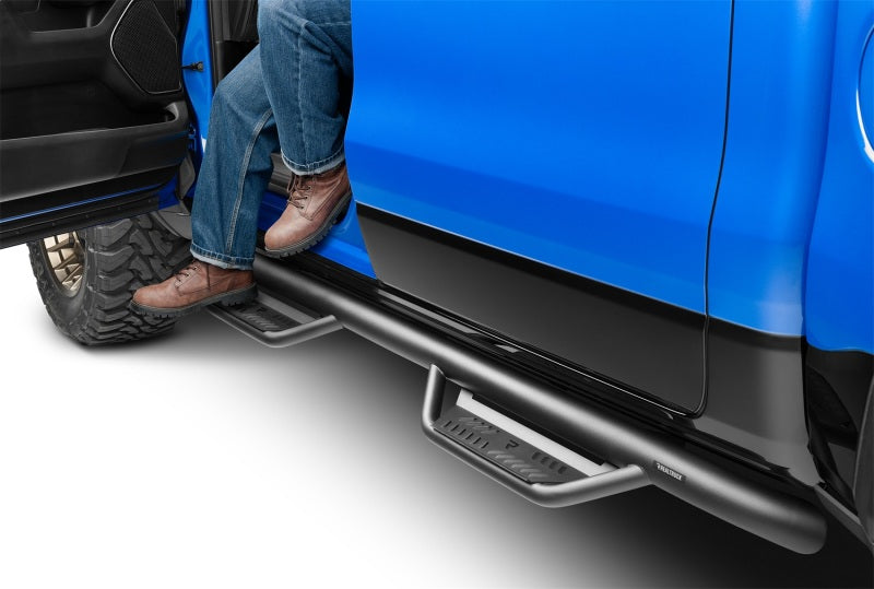 N-Fab Podium LG 2019 Dodge Ram 2500/3500 Crew Cab All Beds Gas/Diesel - Tex. Black - 3in N-Fab Side Steps AXOPROS