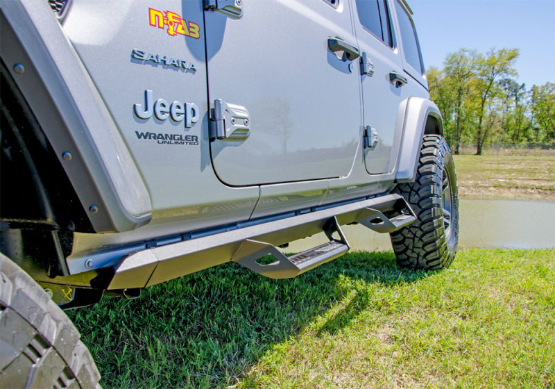 N-Fab Predator Pro Step System 2018 Jeep Wrangler JL 4 Door SUV - Tex. Black N-Fab Nerf Bars AXOPROS