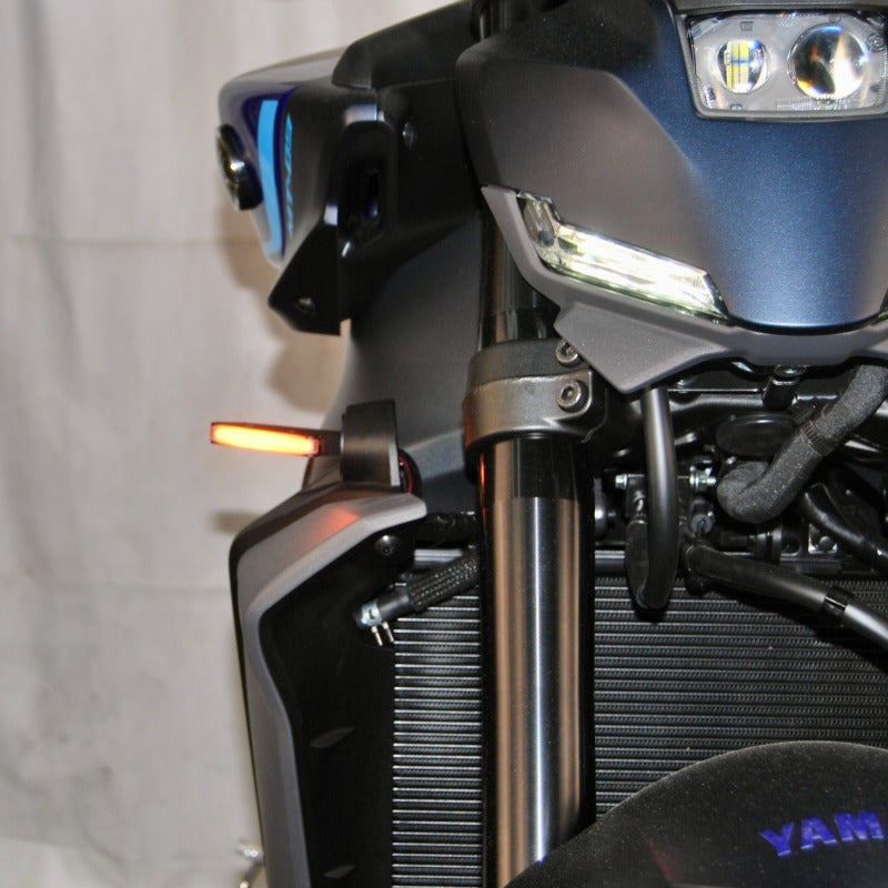 New Rage Cycles 24+ Yamaha MT-09 Front Turn Signals New Rage Cycles Lights Corner AXOPROS